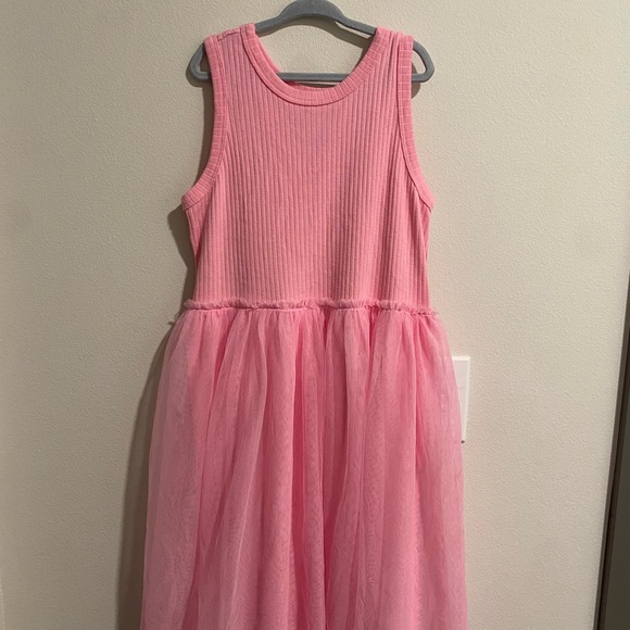 Pink Sleeveless Pleated Ruffled dress - Picture 1 of 2